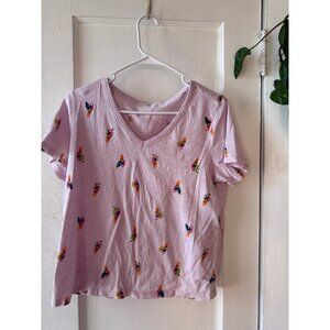 Old Navy everywear women’s size medium parrot T-shirt